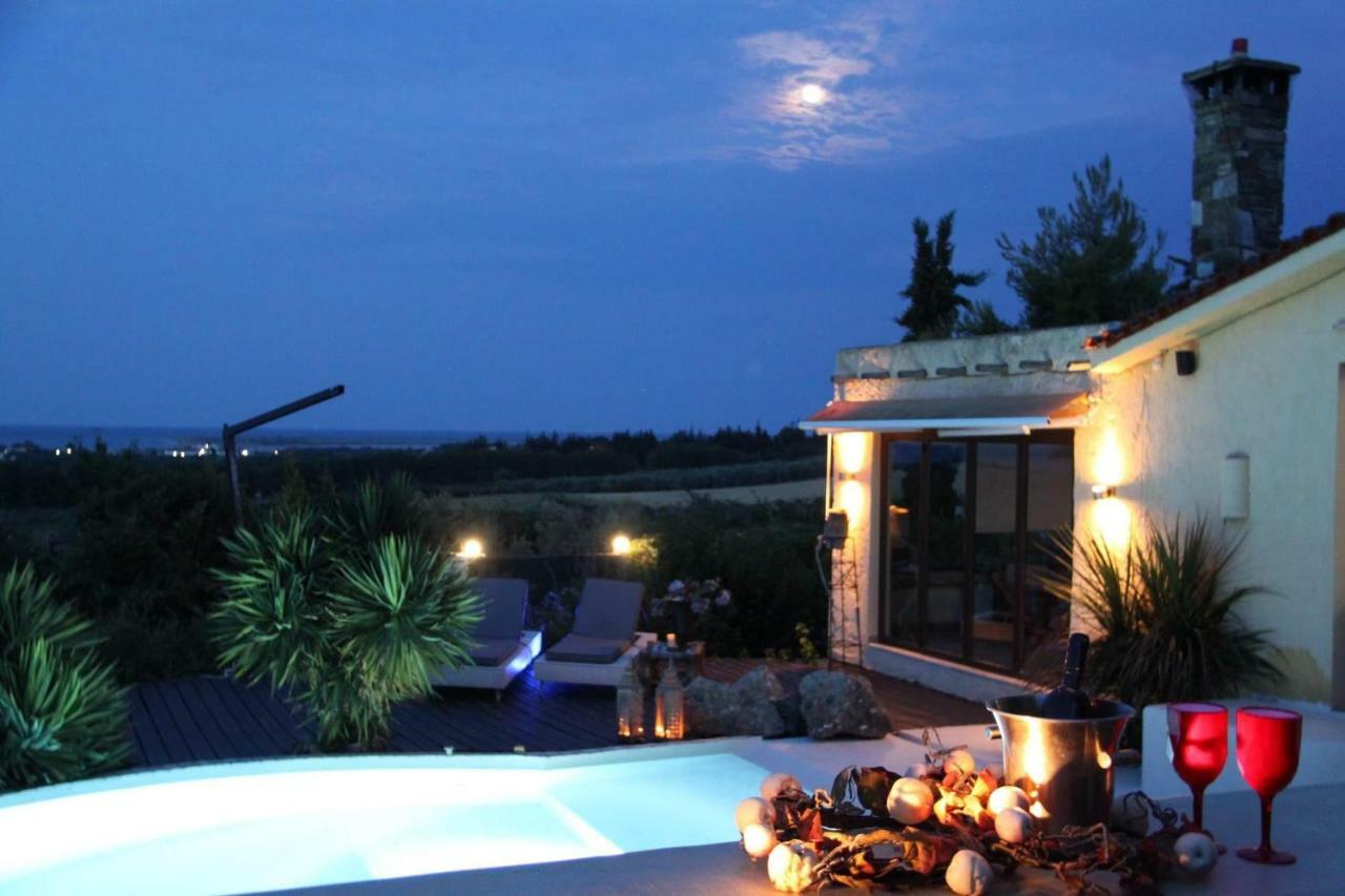 Villa Hacienda Private Pool And Jacuzzi Paralía 外观 照片