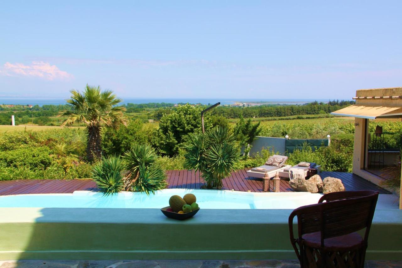 Villa Hacienda Private Pool And Jacuzzi Paralía 外观 照片